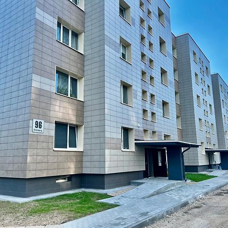 Ukmergė Vilniaus 96 Apartments מראה חיצוני תמונה