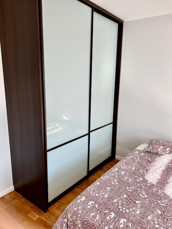 Ukmergė Vilniaus 96 Apartments מראה חיצוני תמונה