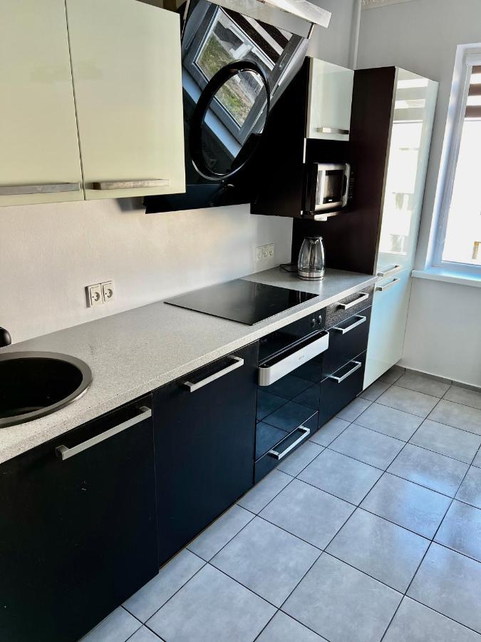 Ukmergė Vilniaus 96 Apartments מראה חיצוני תמונה